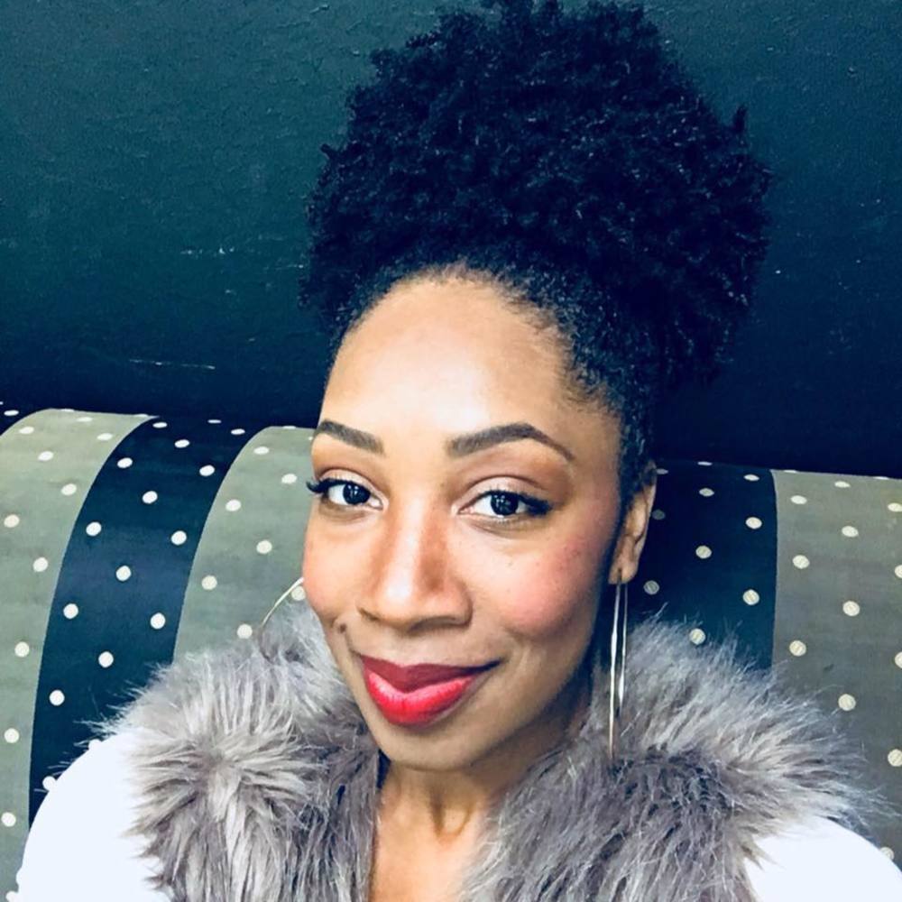 Meet your Posher, Alicia